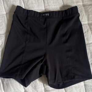 Five the label size medium Women's Black Shorts